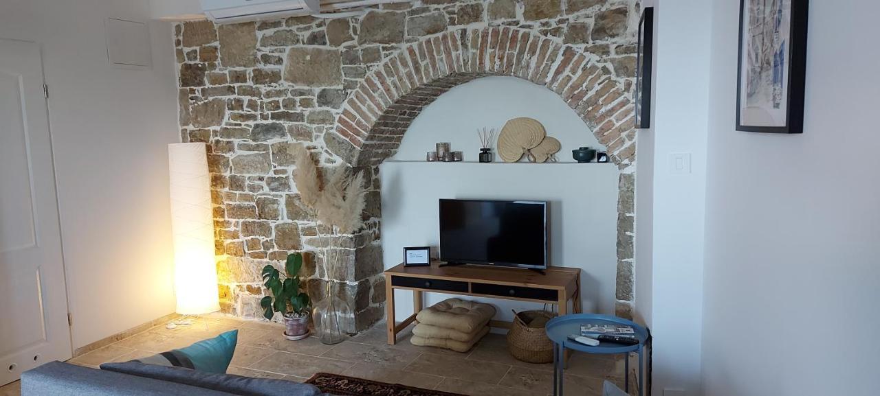 Apartment Мотовун Экстерьер фото